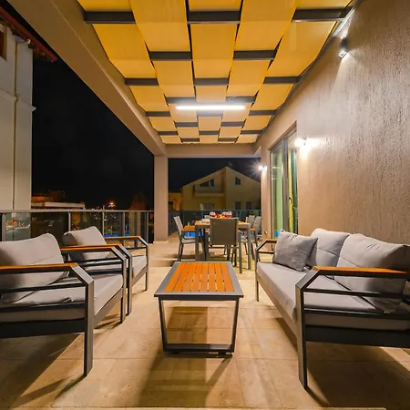 Villa Muhil Kas